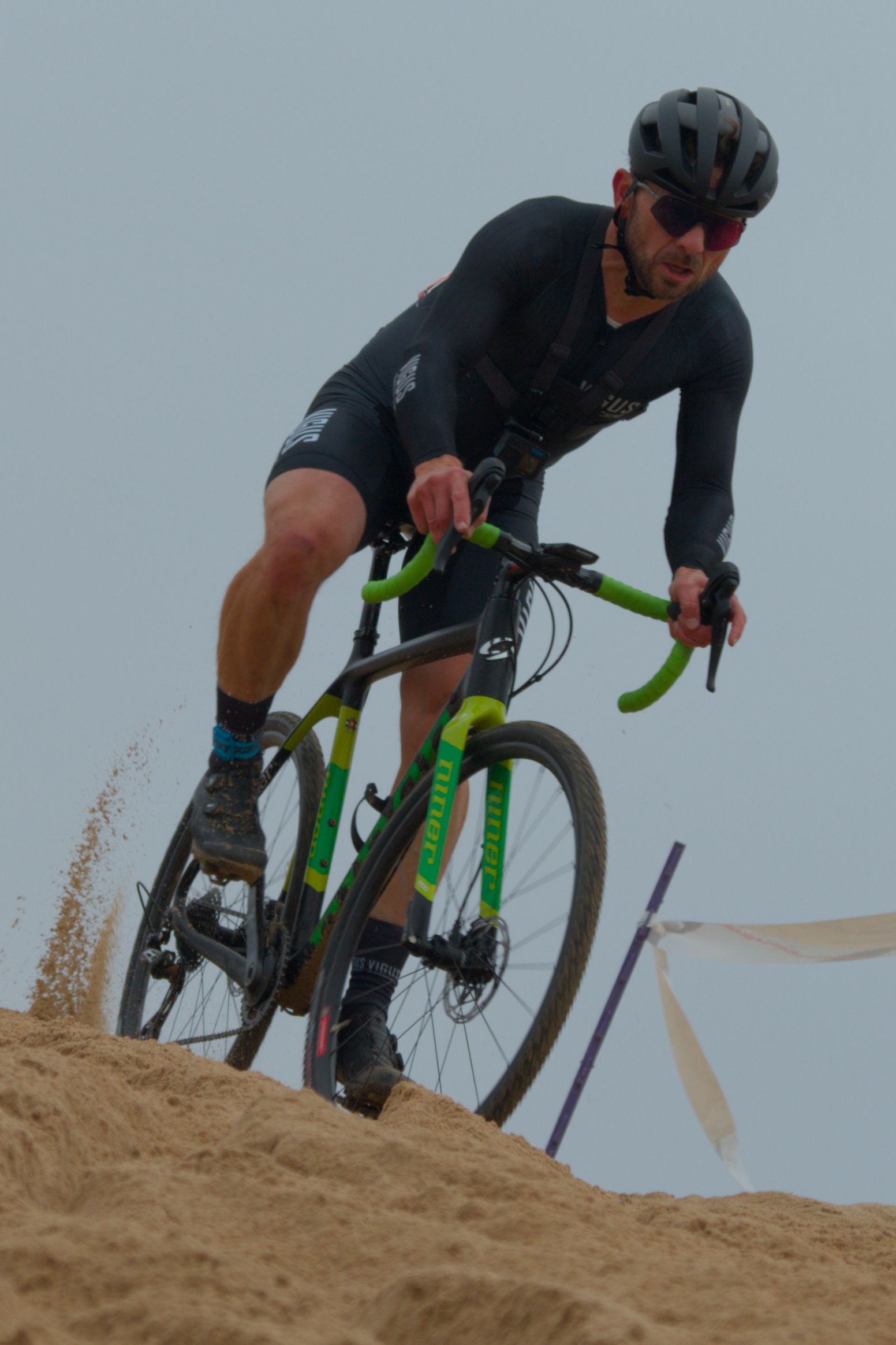 Devon Vigus racing cyclocross
